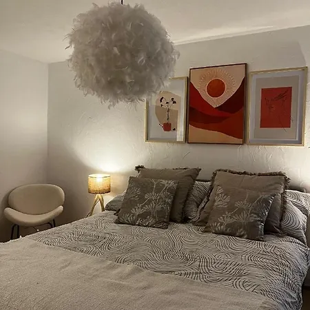 Les Salines Apartment *